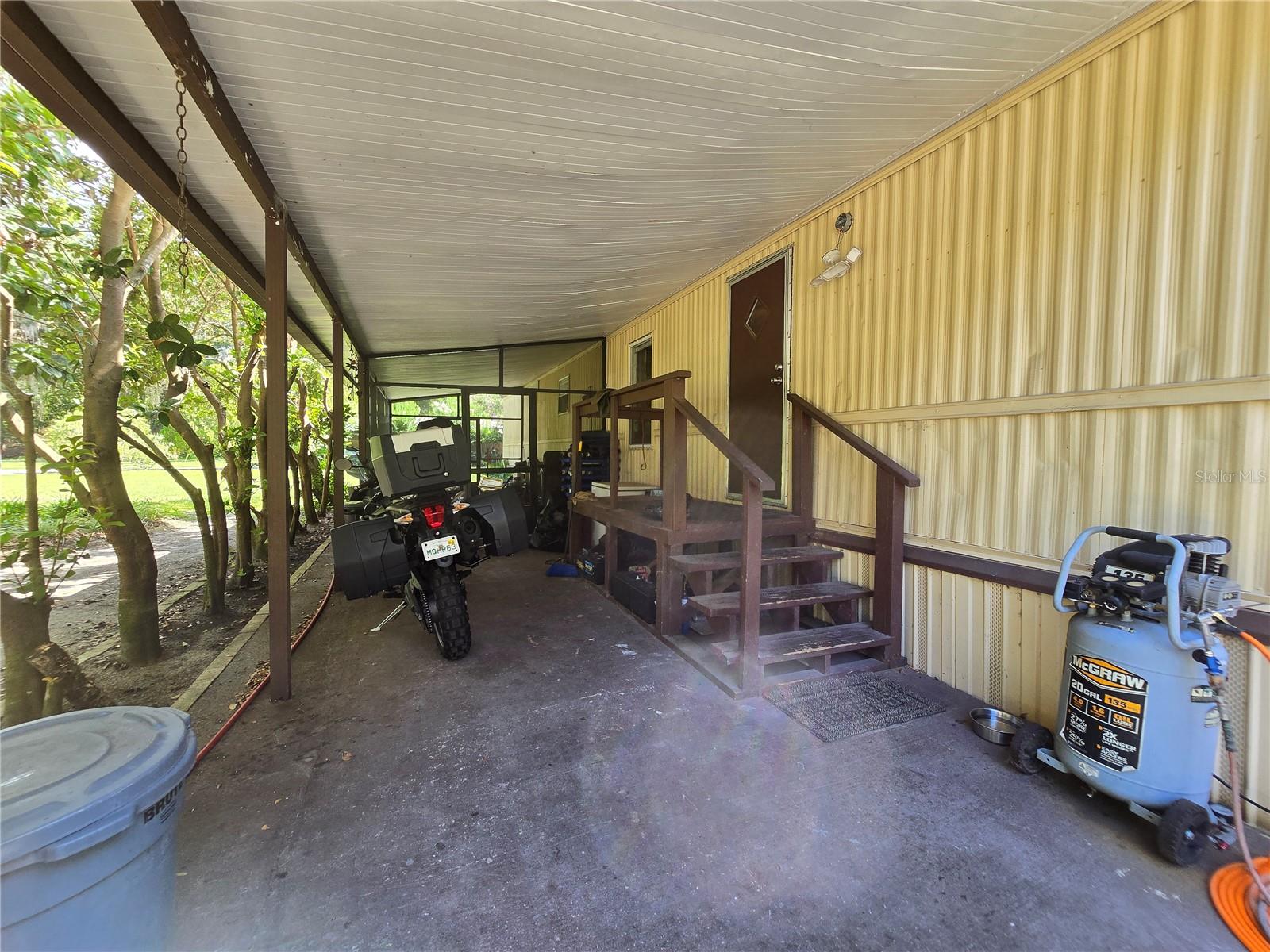 11955 SE 135TH AVE, OCKLAWAHA, FL, 32179