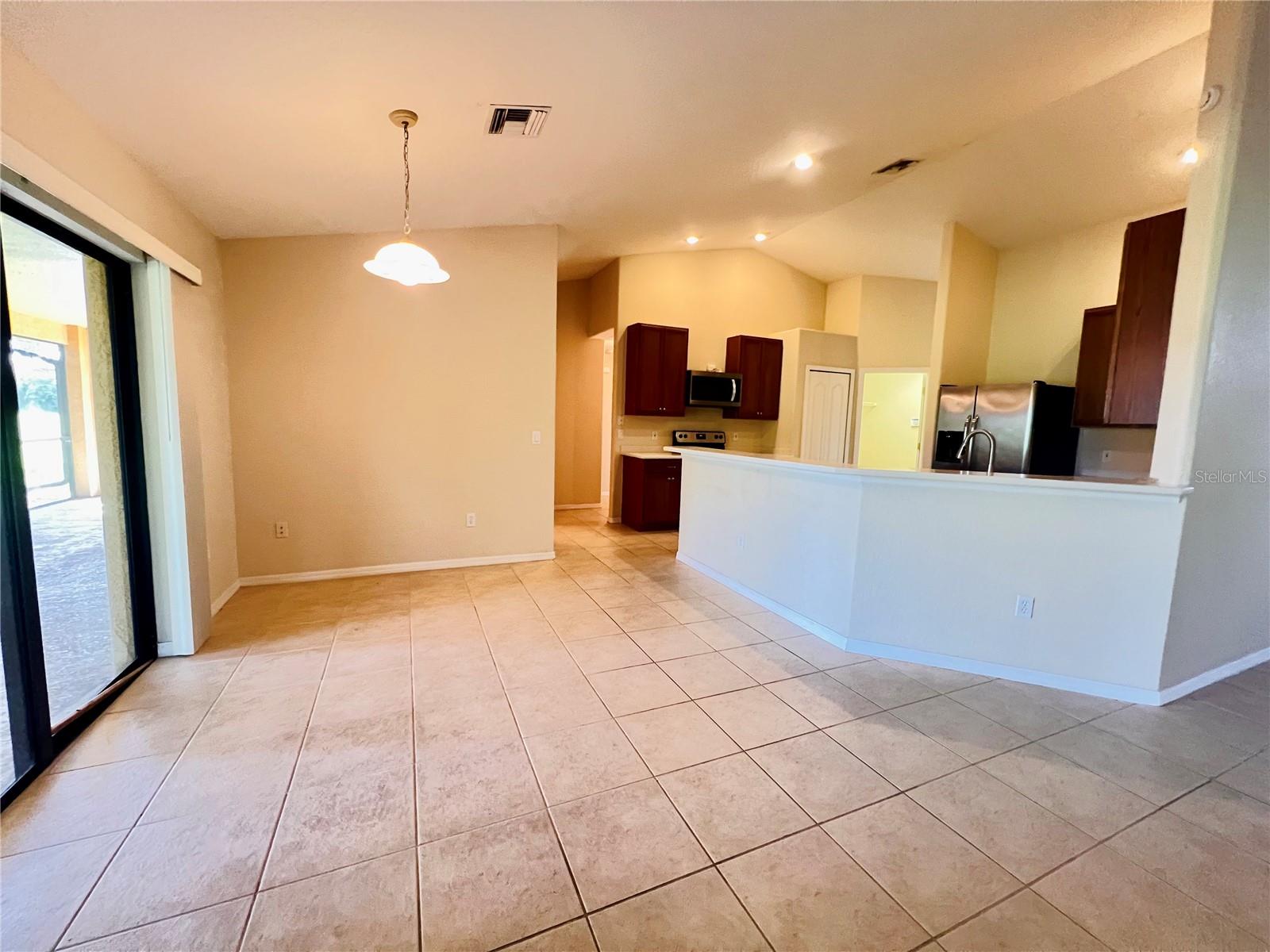 35 WHITE MARSH LN, ROTONDA WEST, FL, 33947