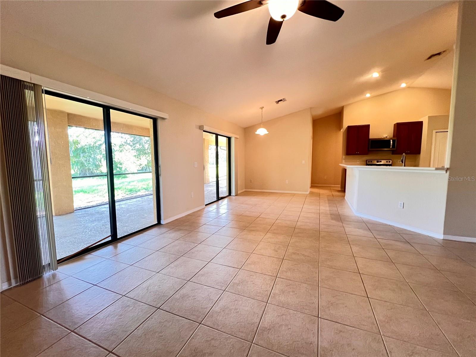 35 WHITE MARSH LN, ROTONDA WEST, FL, 33947