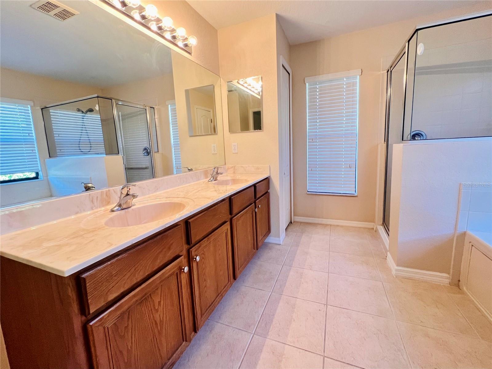 35 WHITE MARSH LN, ROTONDA WEST, FL, 33947