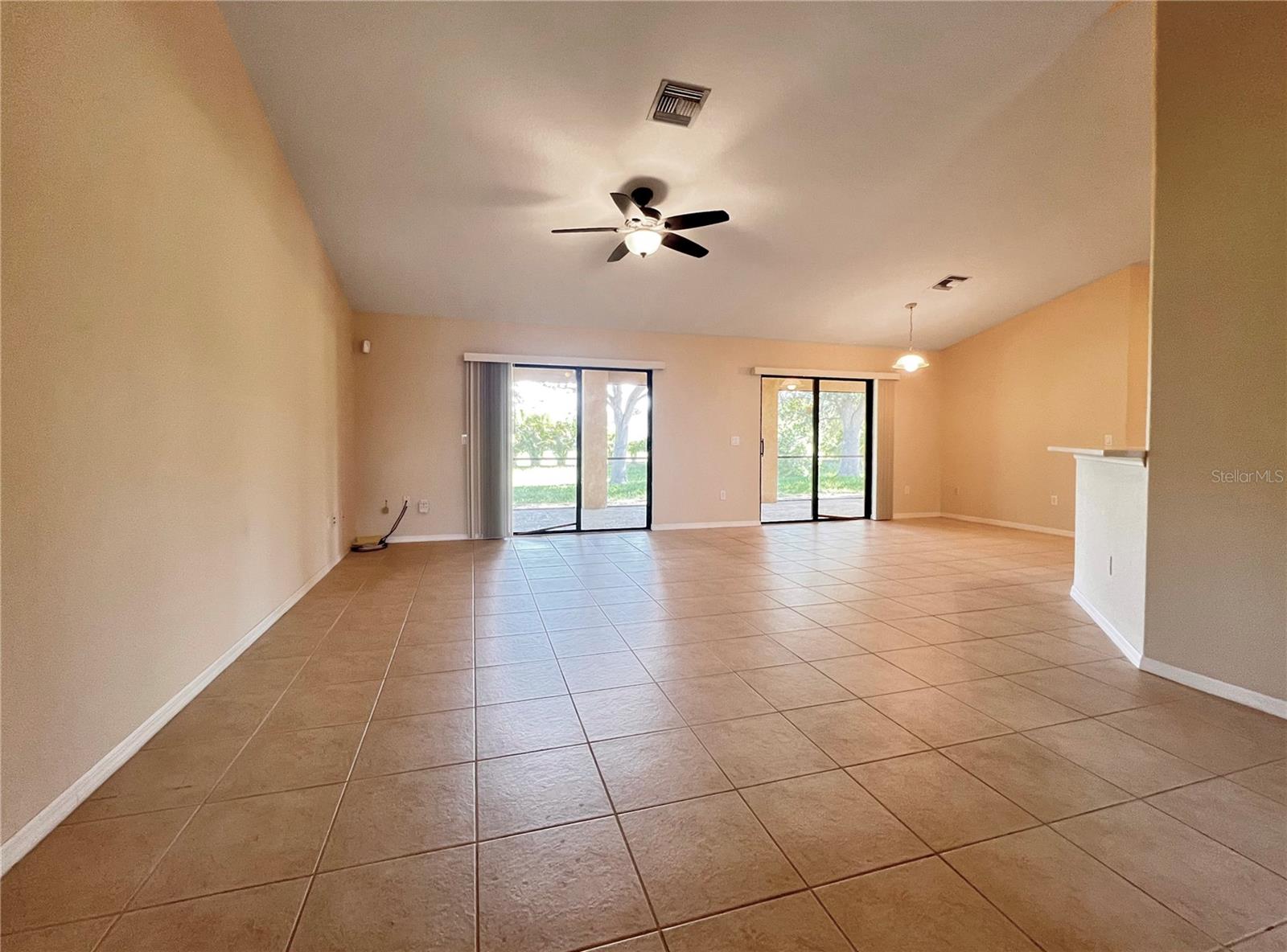 35 WHITE MARSH LN, ROTONDA WEST, FL, 33947