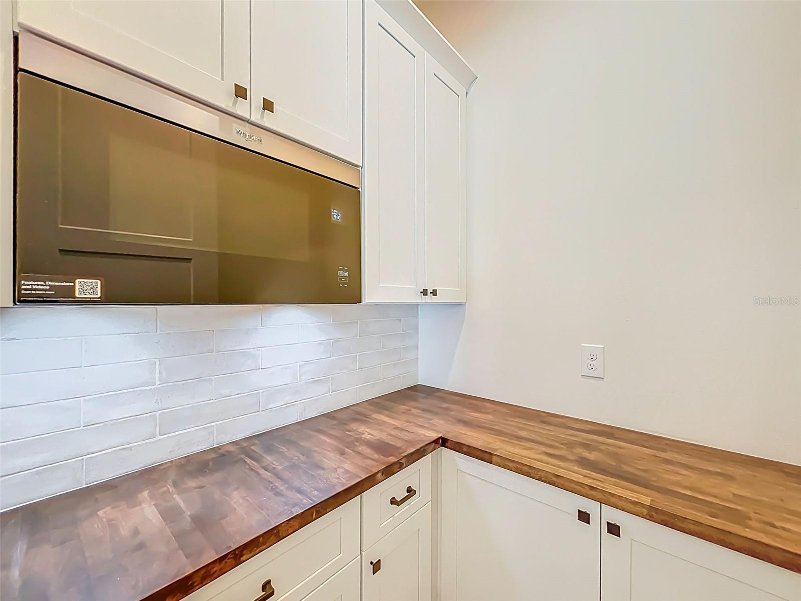 1015 W CHARTER ST, TAMPA, FL, 33602