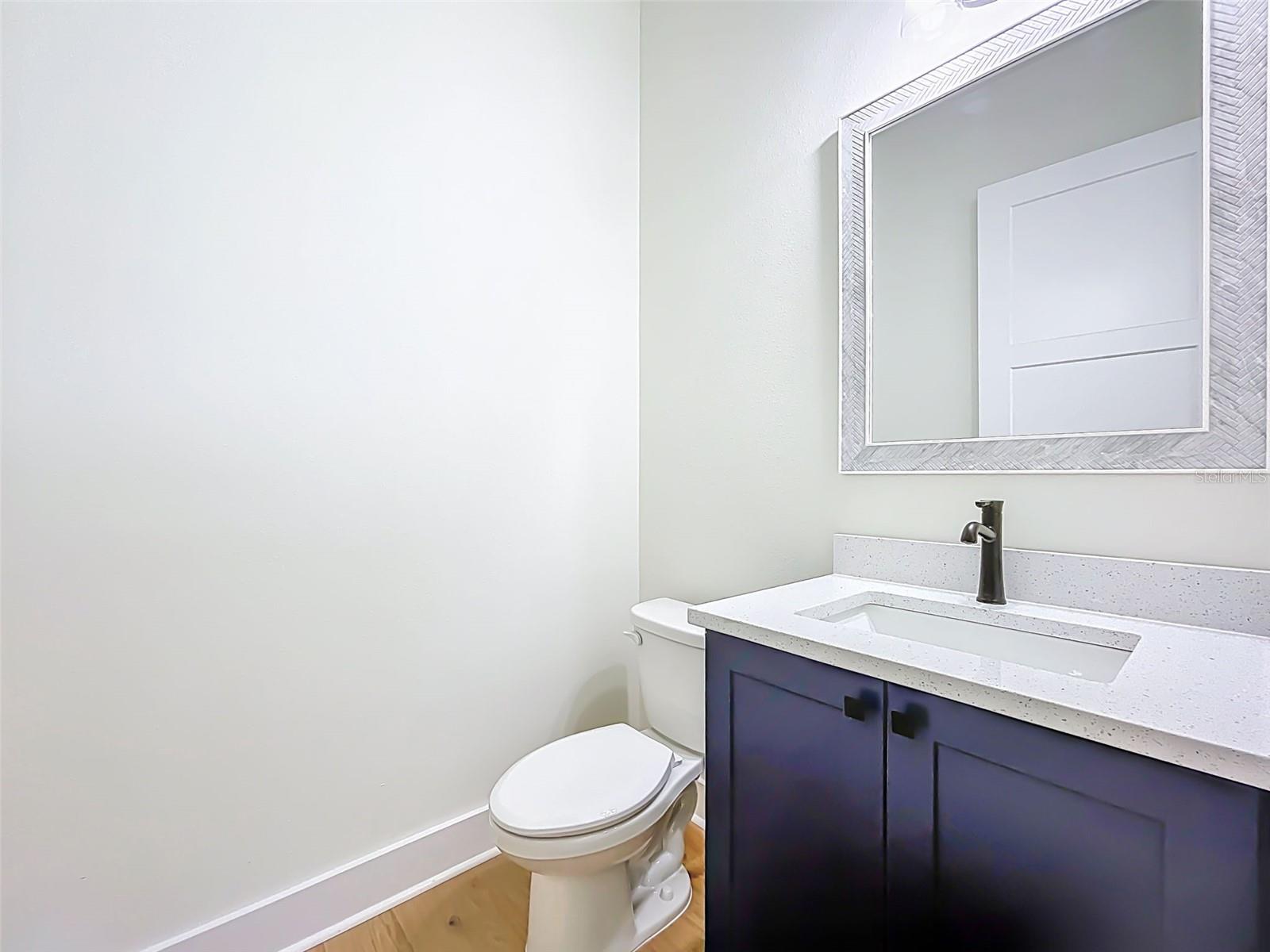 1015 W CHARTER ST, TAMPA, FL, 33602