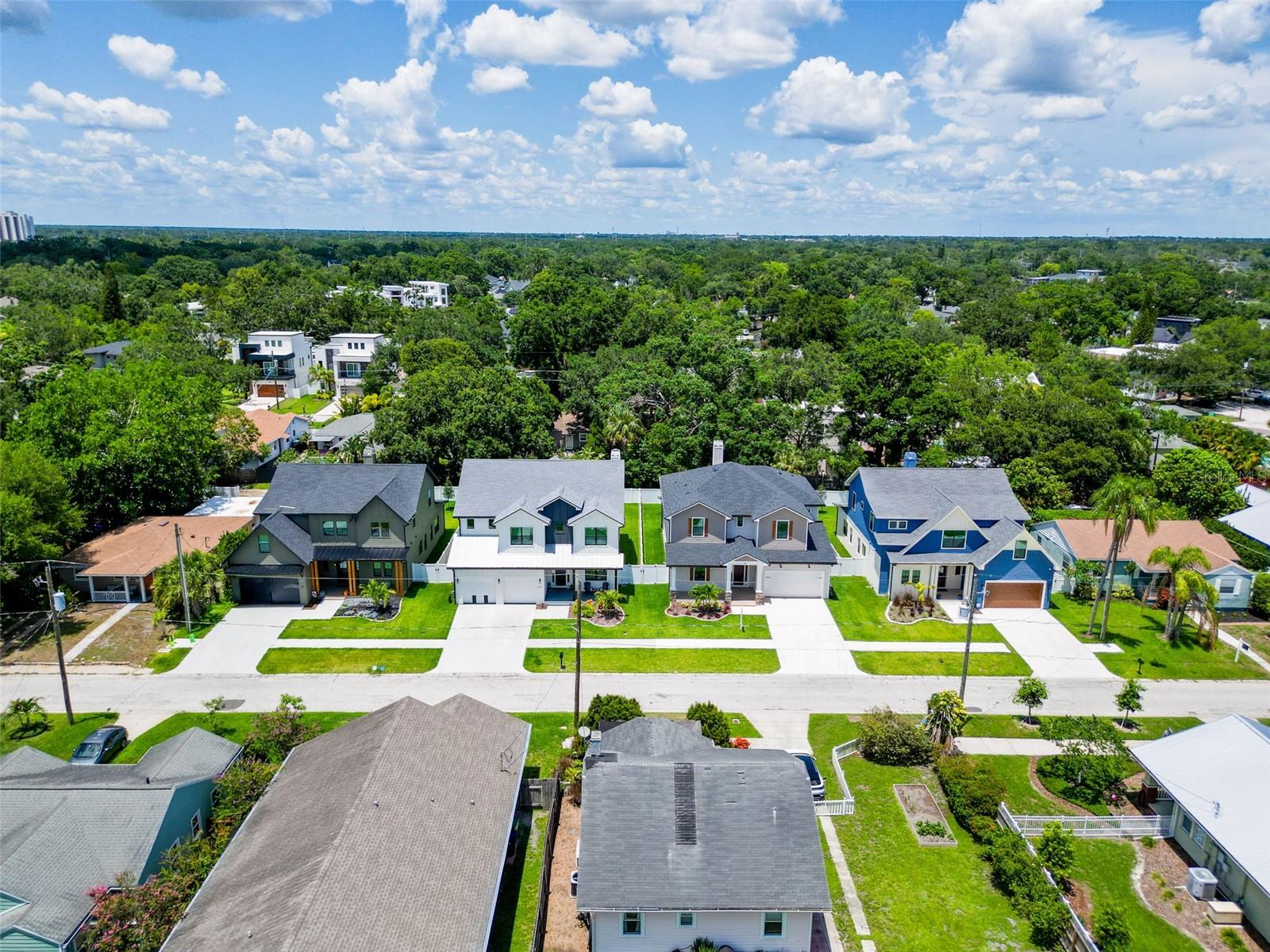 1015 W CHARTER ST, TAMPA, FL, 33602