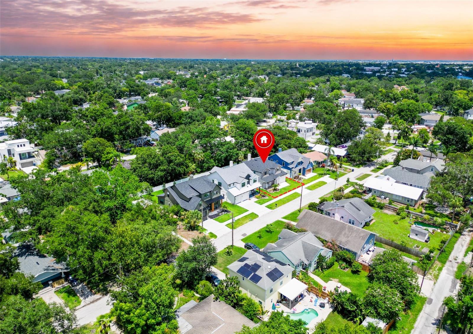 1015 W CHARTER ST, TAMPA, FL, 33602