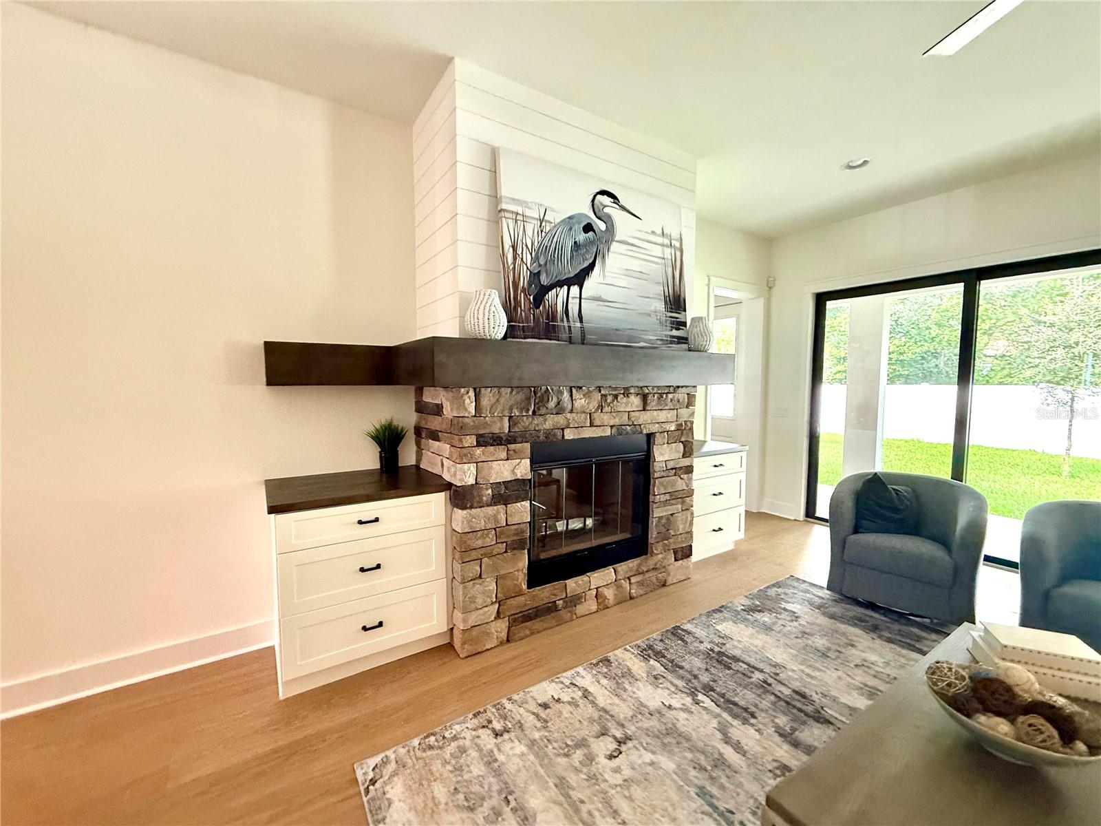 1015 W CHARTER ST, TAMPA, FL, 33602