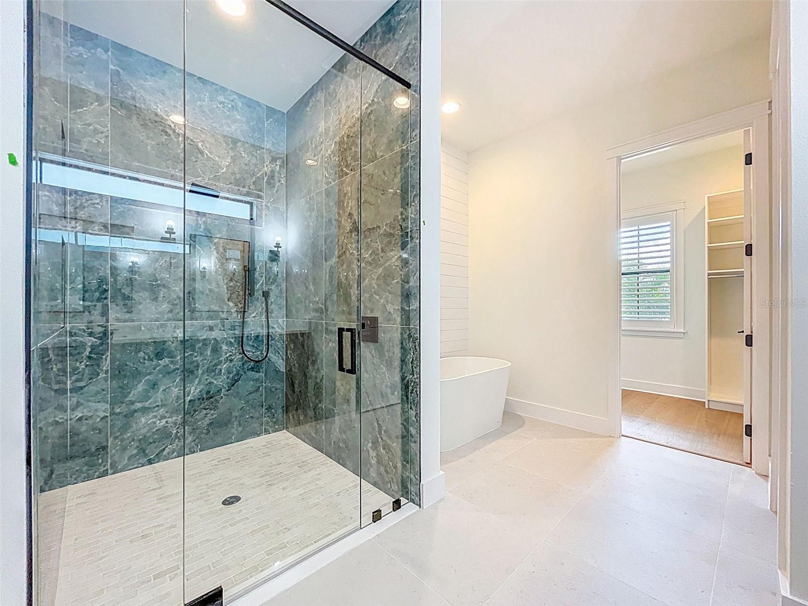 1015 W CHARTER ST, TAMPA, FL, 33602