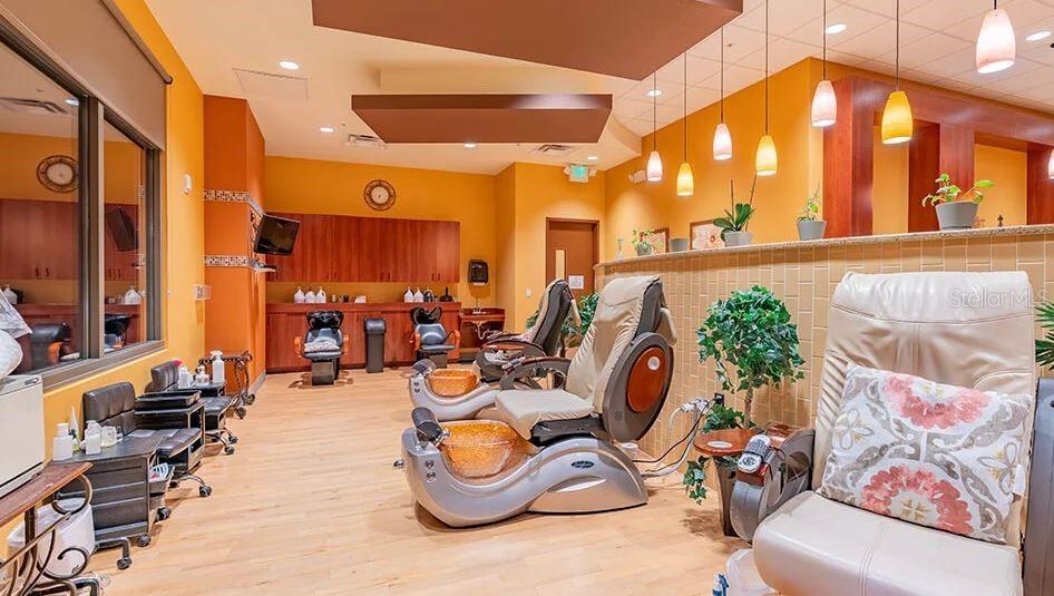 TB8401490 Property Photo