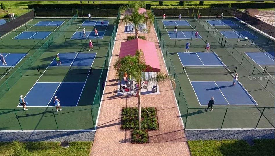 TB8401490 Property Photo