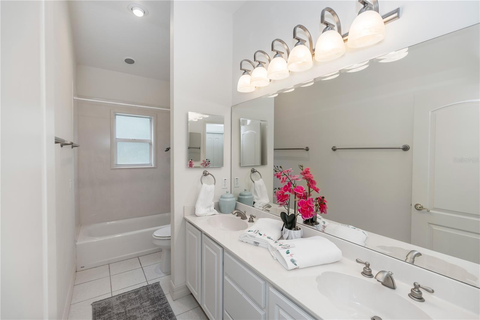 1908 S FARM RD, DELAND, FL, 32720