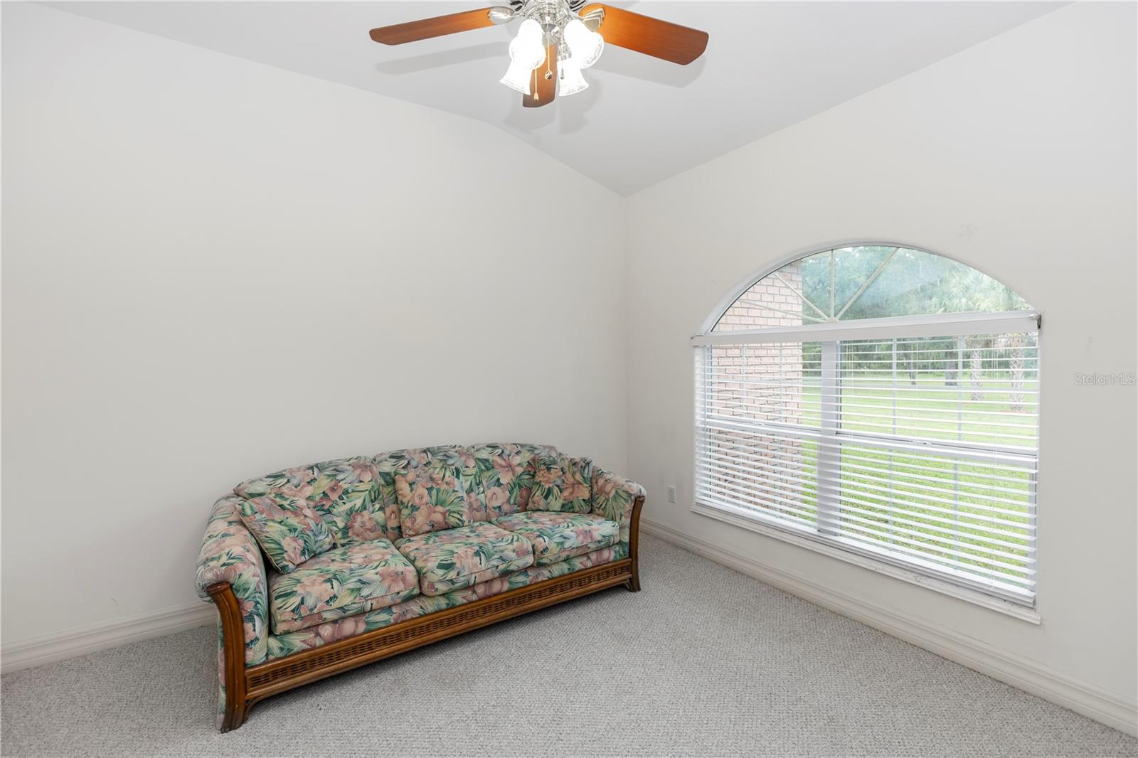 1908 S FARM RD, DELAND, FL, 32720