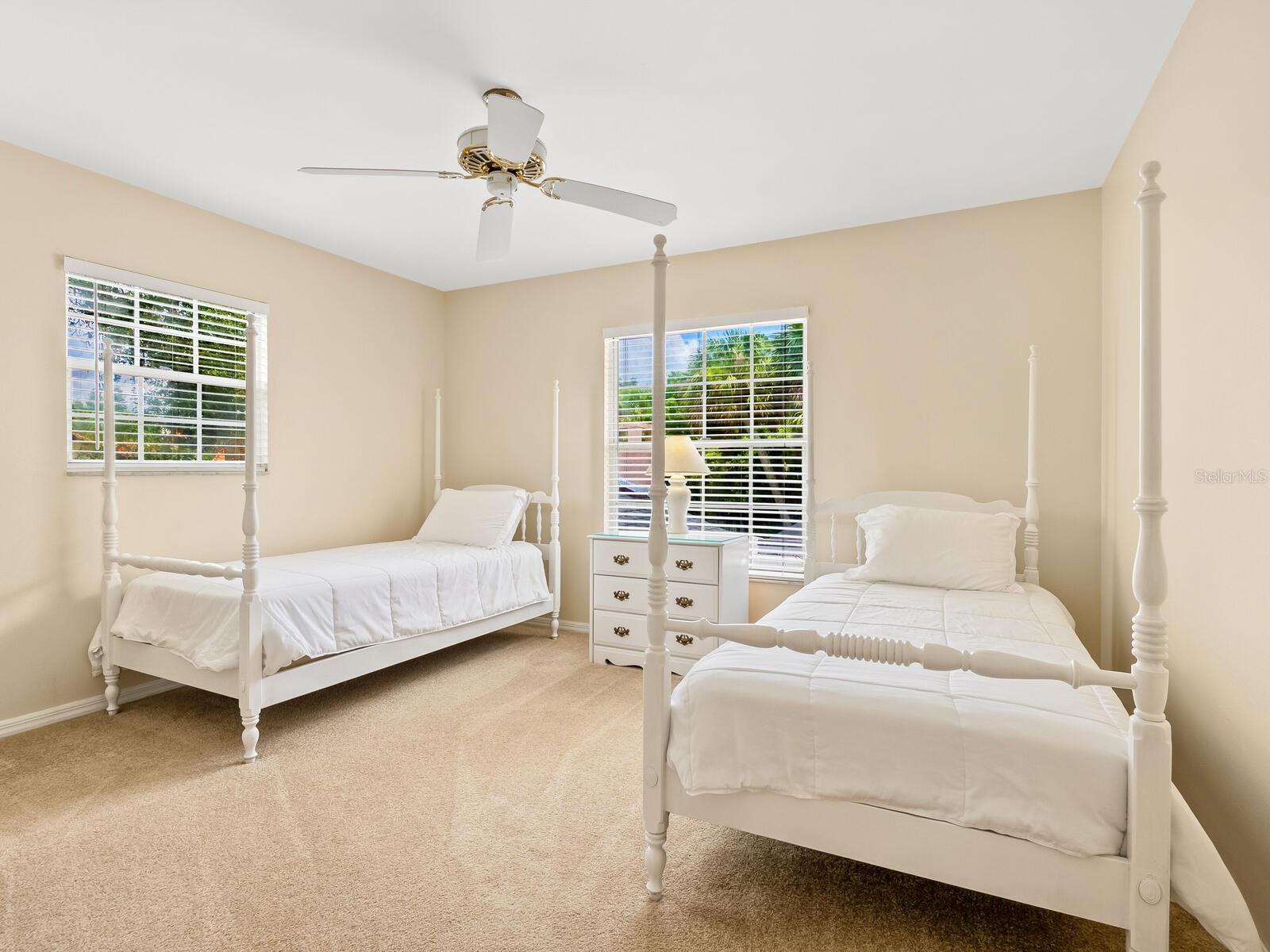 A4657249 Property Photo