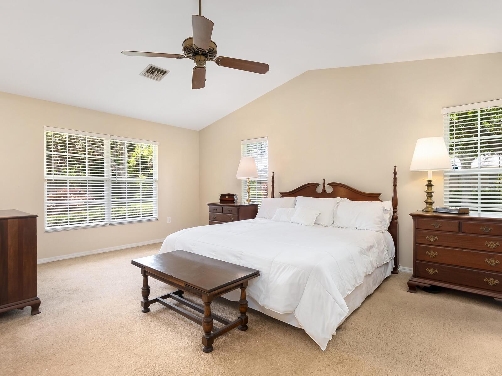 A4657249 Property Photo