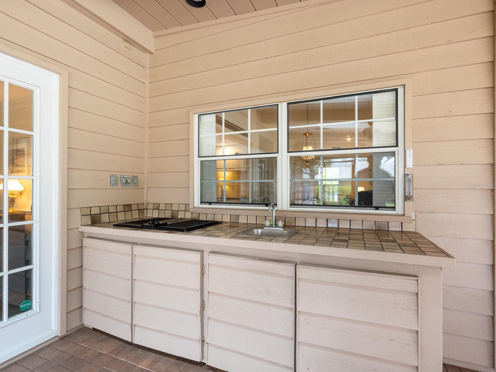 A4657249 Property Photo