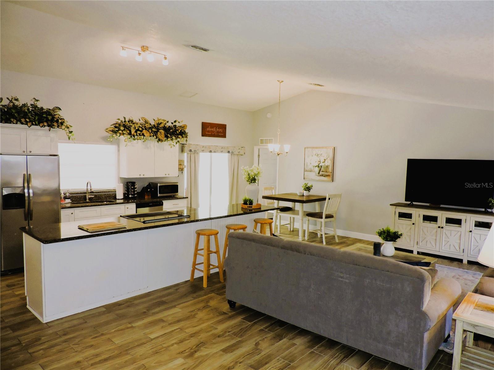 1361 STERLING OAKS DR, CASSELBERRY, FL, 32707