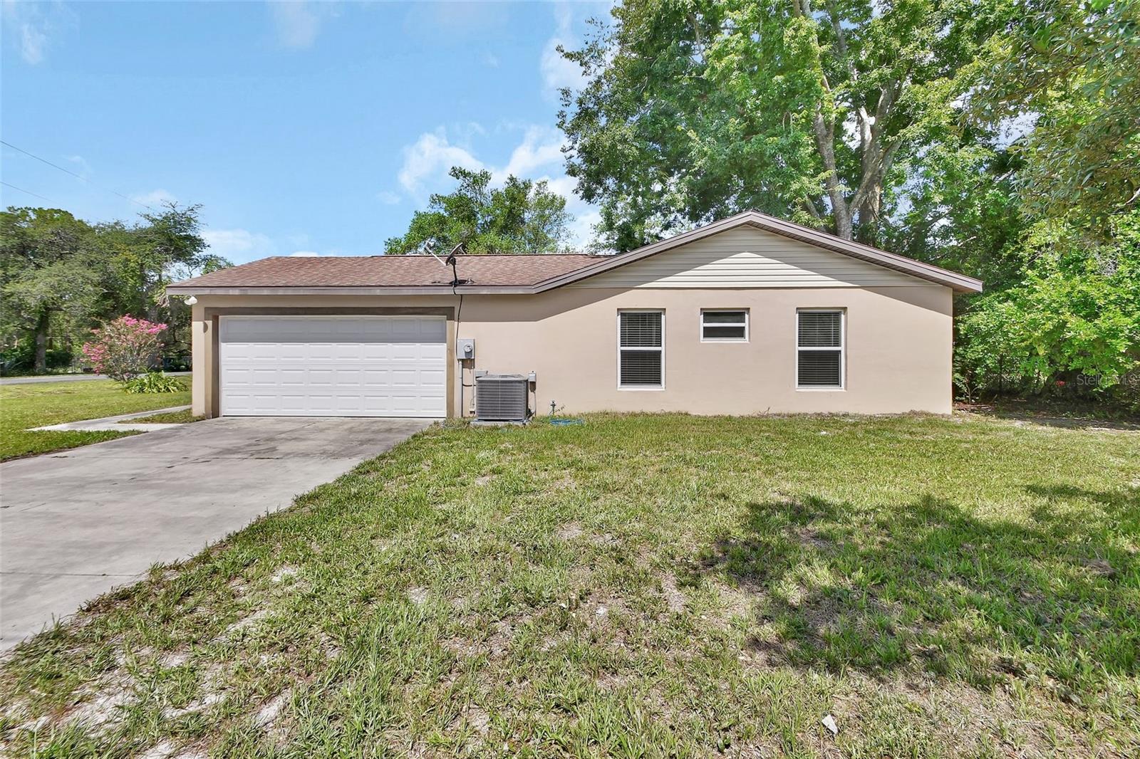 28045 POINSETTIA AVE, PAISLEY, FL, 32767