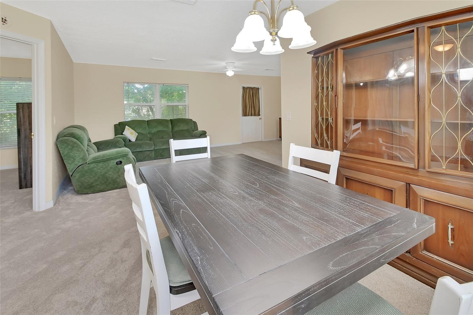 28045 POINSETTIA AVE, PAISLEY, FL, 32767