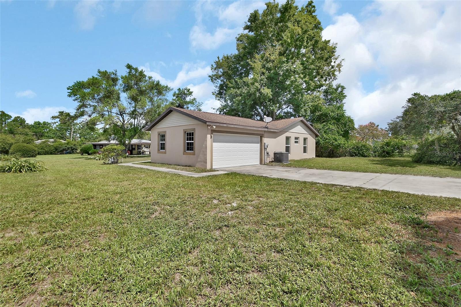 28045 POINSETTIA AVE, PAISLEY, FL, 32767