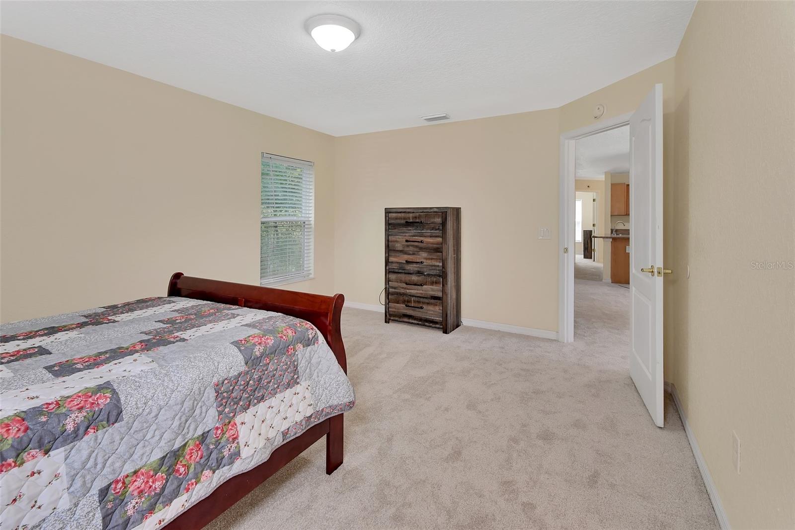 28045 POINSETTIA AVE, PAISLEY, FL, 32767