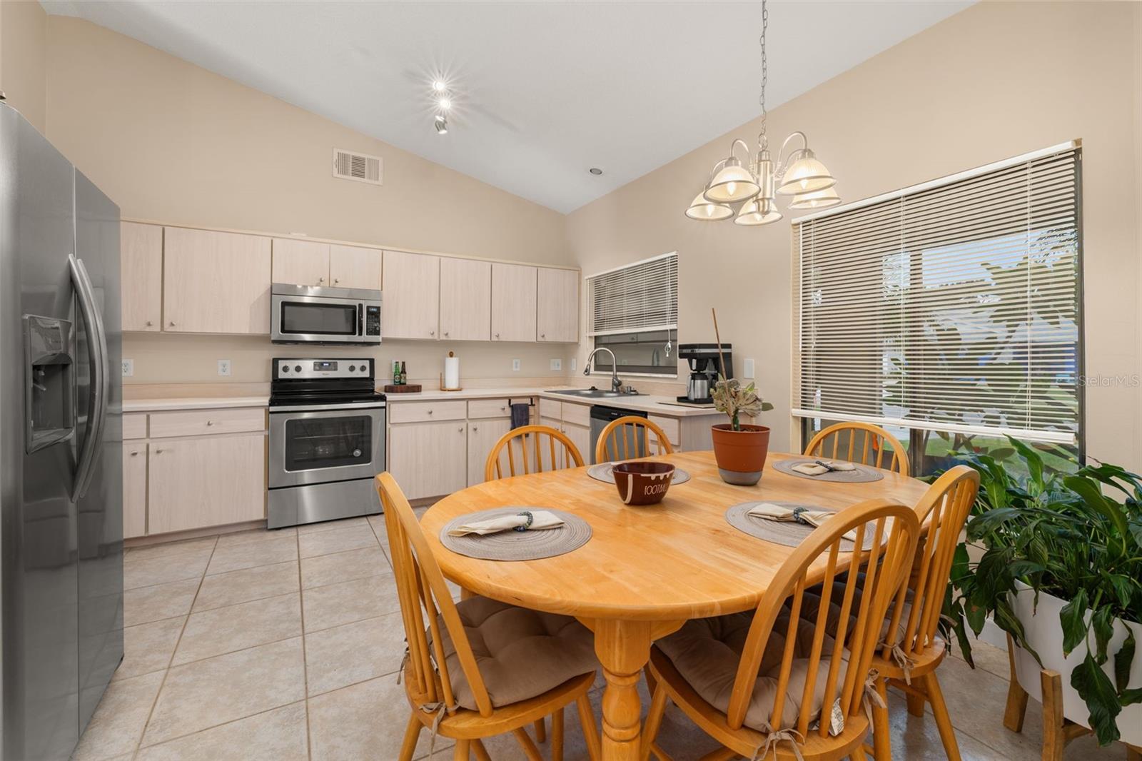 2569 TANDORI CIR, ORLANDO, FL, 32837