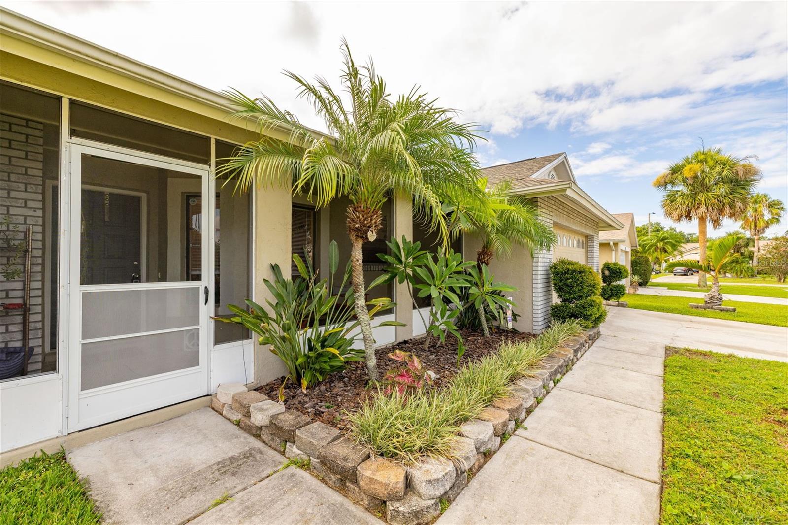 2569 TANDORI CIR, ORLANDO, FL, 32837