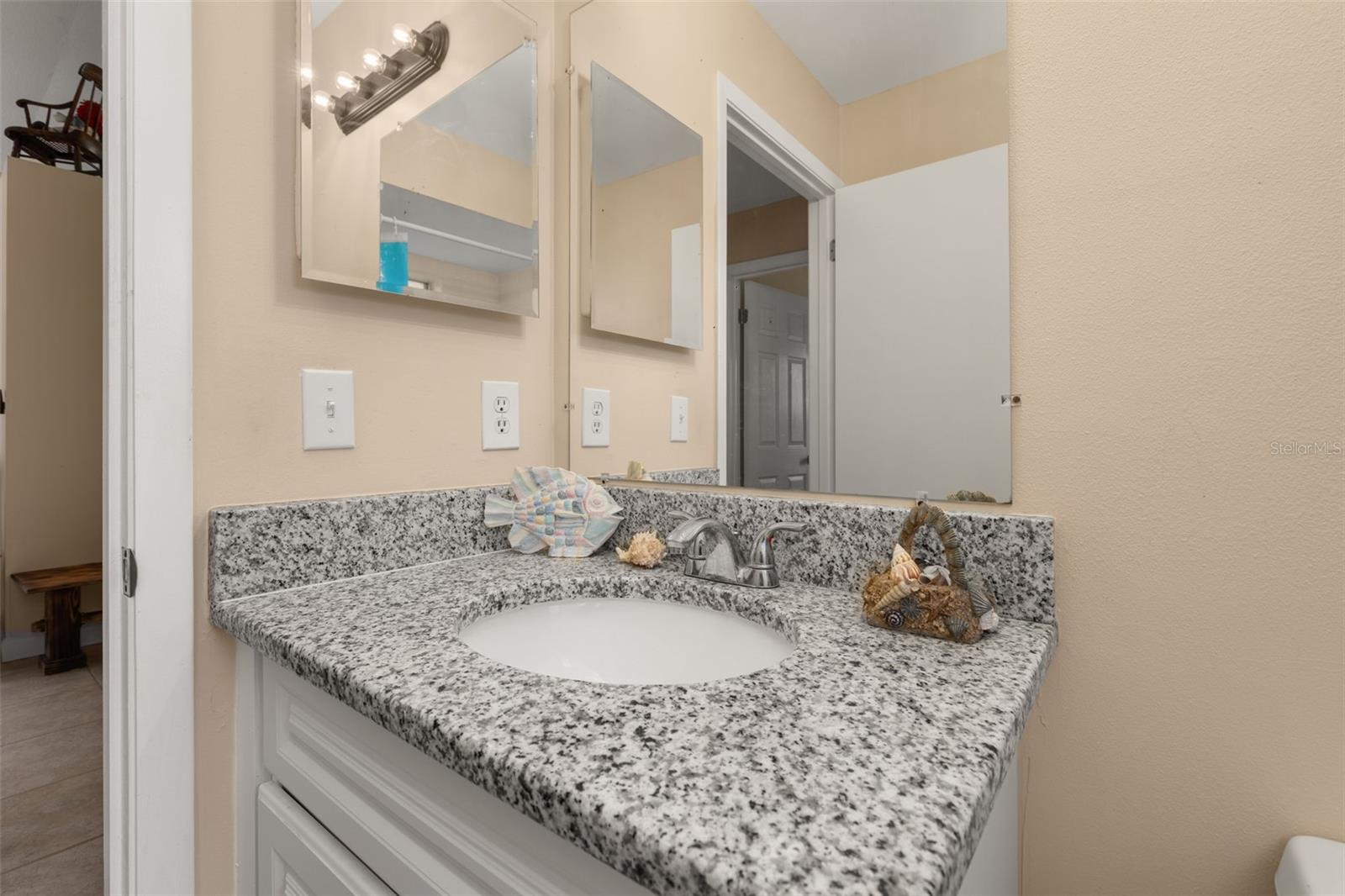 2569 TANDORI CIR, ORLANDO, FL, 32837