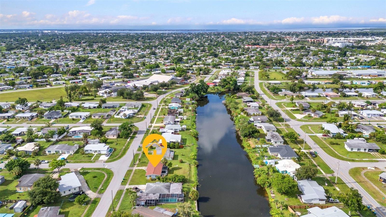 2153 HARIET ST, PORT CHARLOTTE, FL, 33952