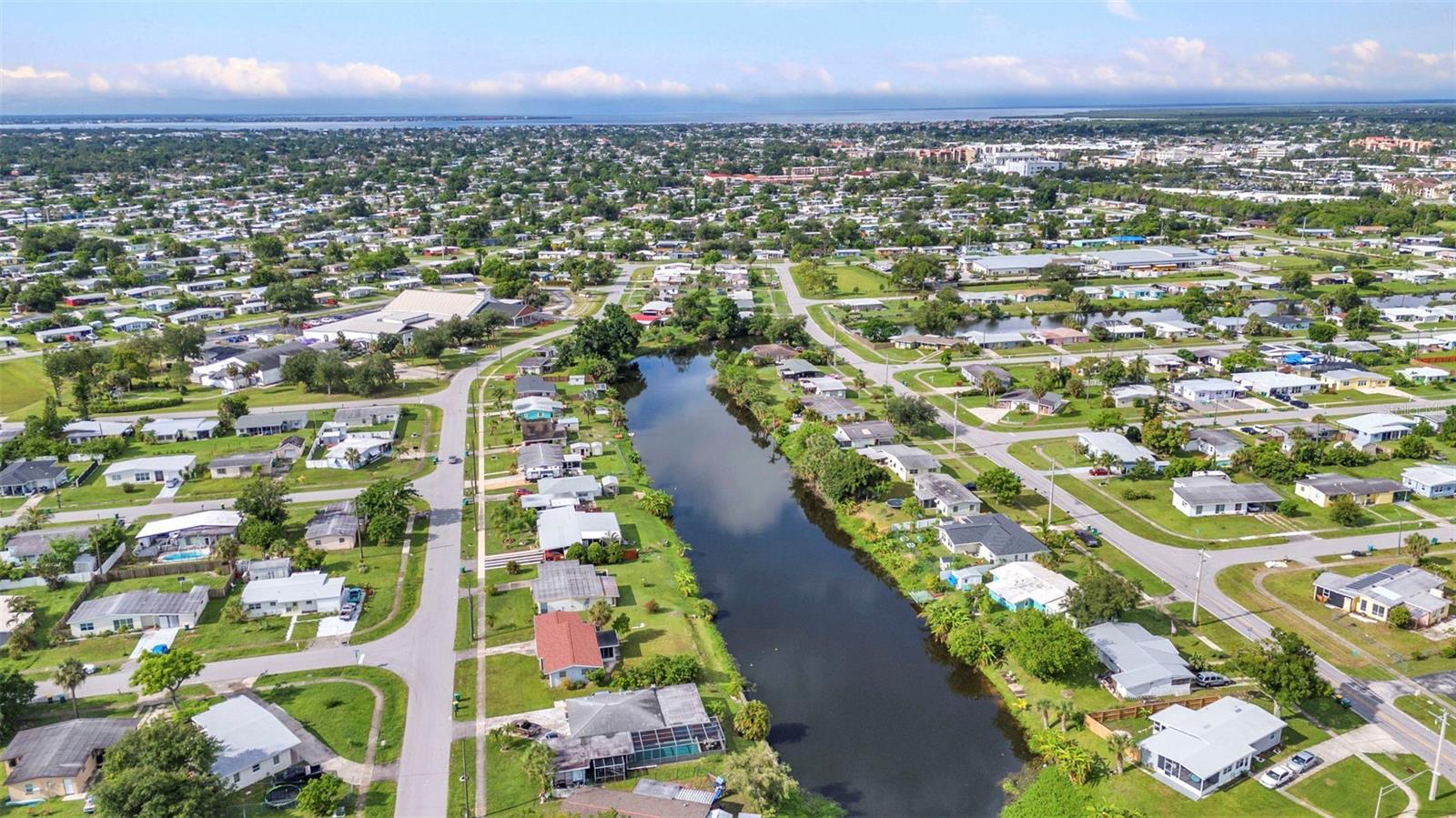 2153 HARIET ST, PORT CHARLOTTE, FL, 33952