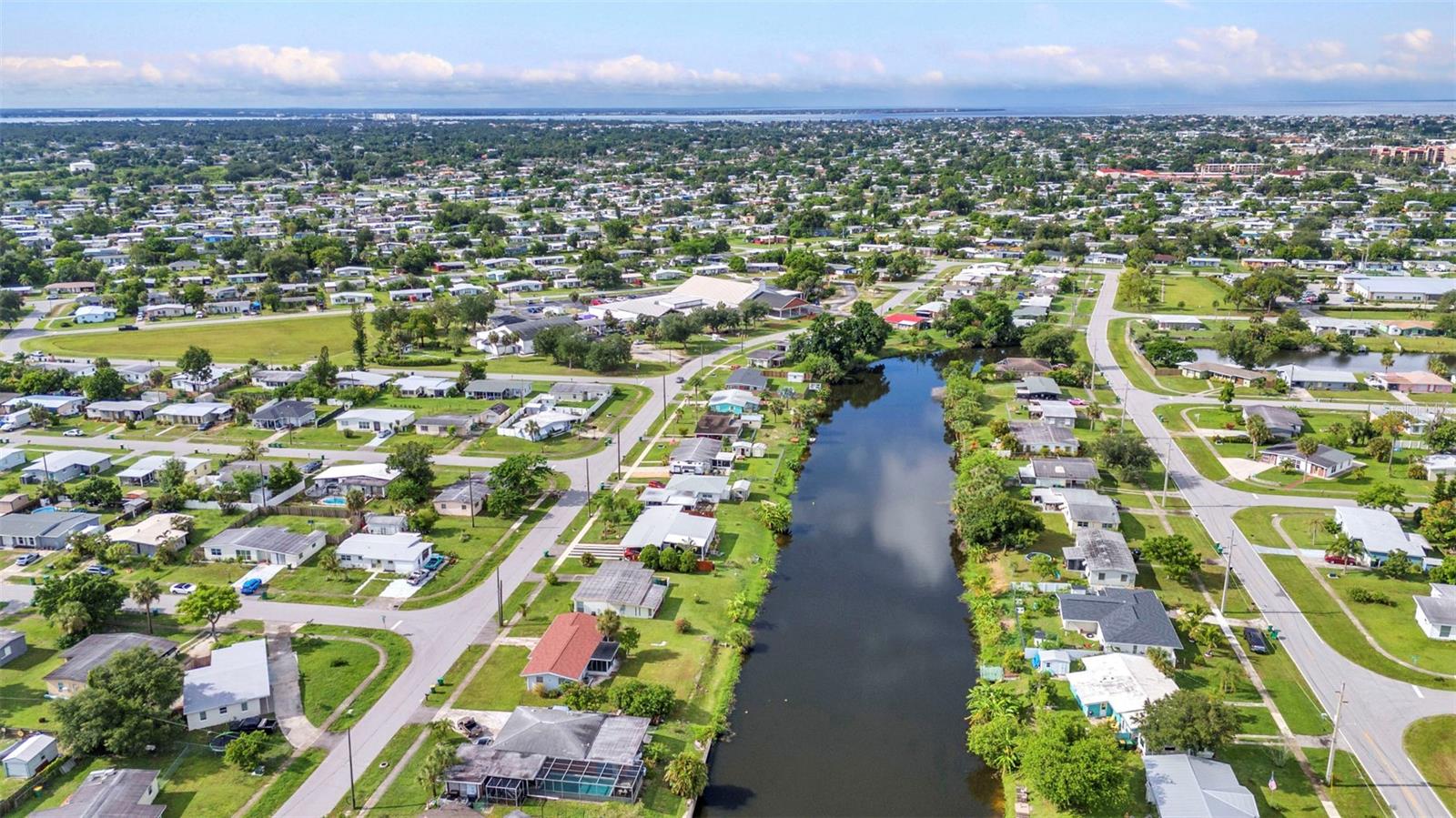 2153 HARIET ST, PORT CHARLOTTE, FL, 33952