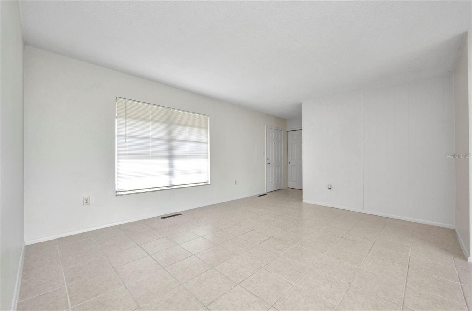 2153 HARIET ST, PORT CHARLOTTE, FL, 33952