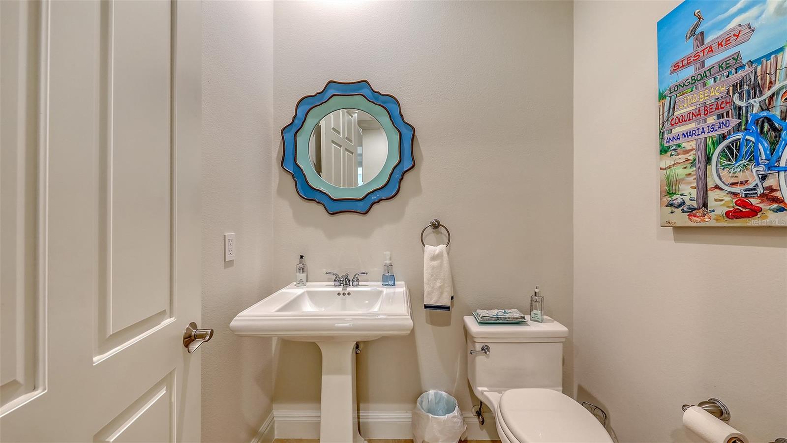 A4657277 Property Photo
