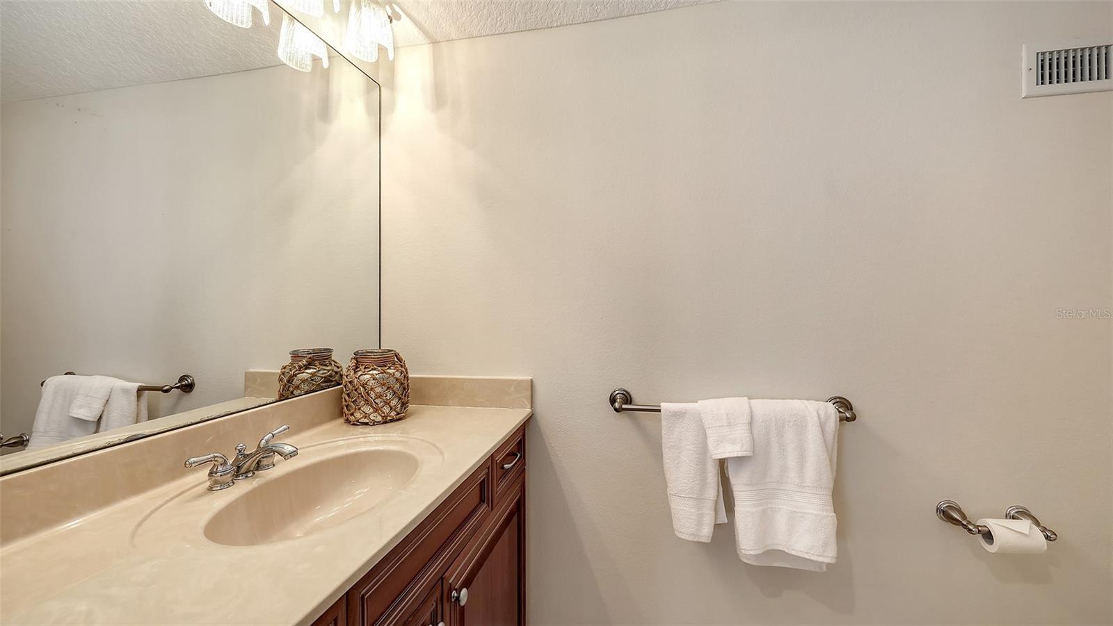A4657277 Property Photo