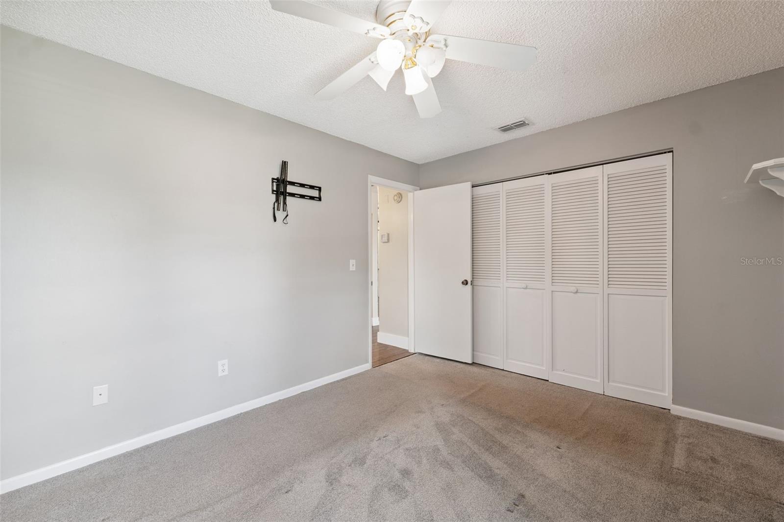 8306 N GOMEZ AVE, TAMPA, FL, 33614