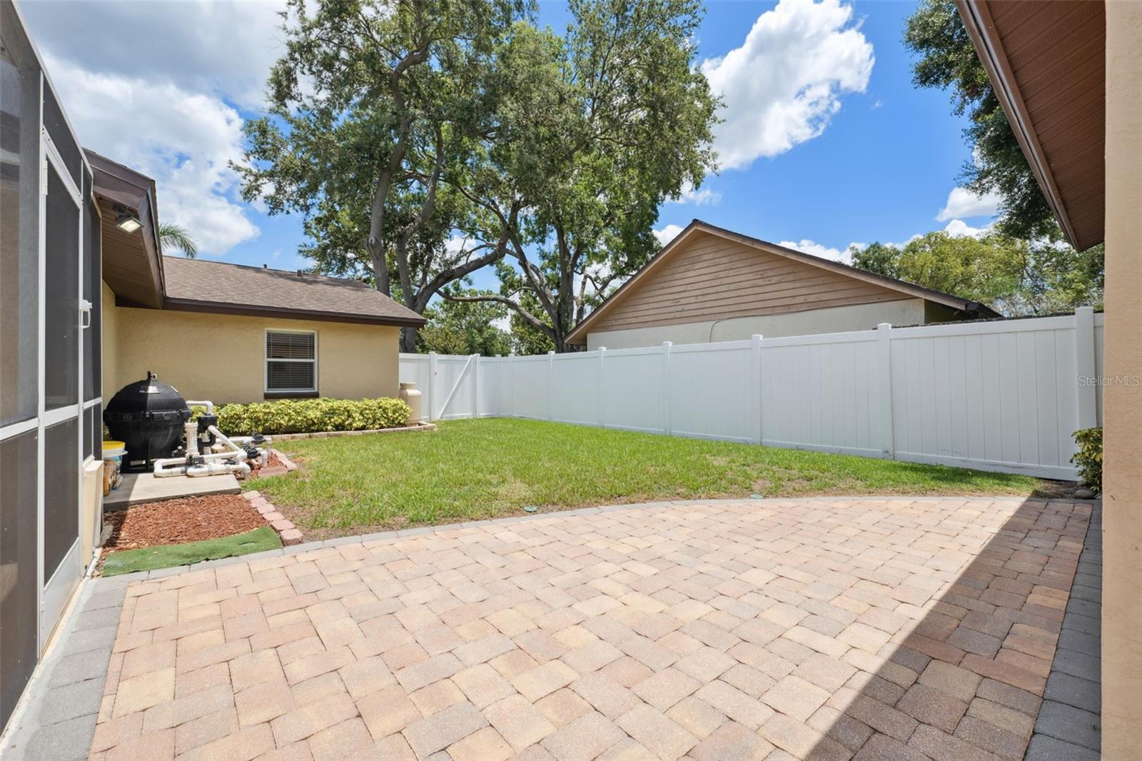 8306 N GOMEZ AVE, TAMPA, FL, 33614