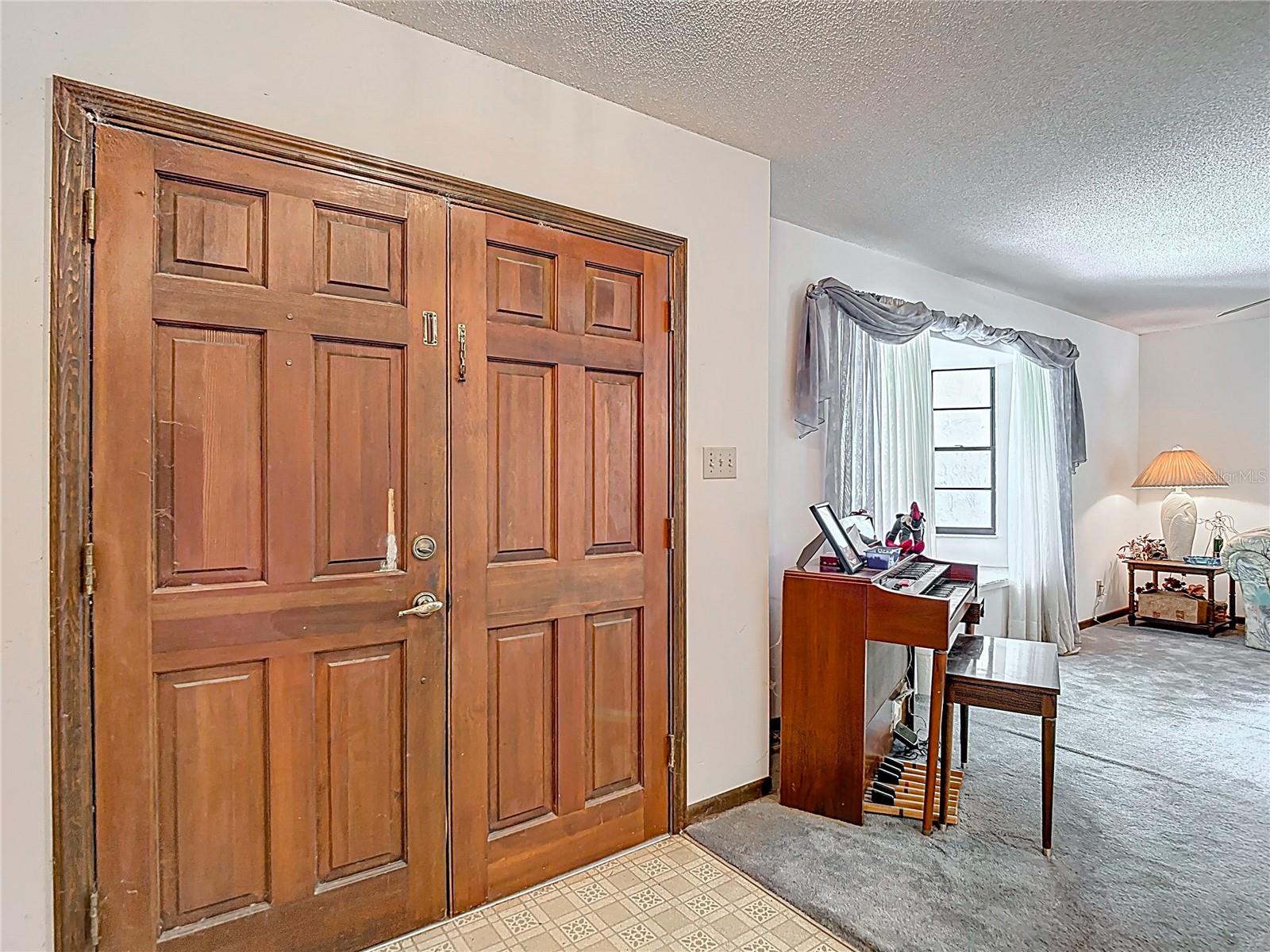 950 WAVERLY ST, OLDSMAR, FL, 34677