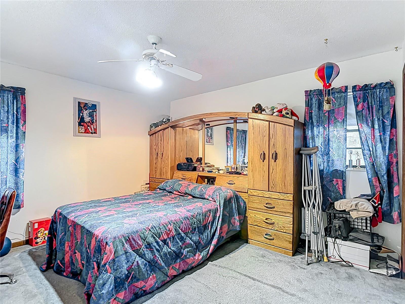 950 WAVERLY ST, OLDSMAR, FL, 34677