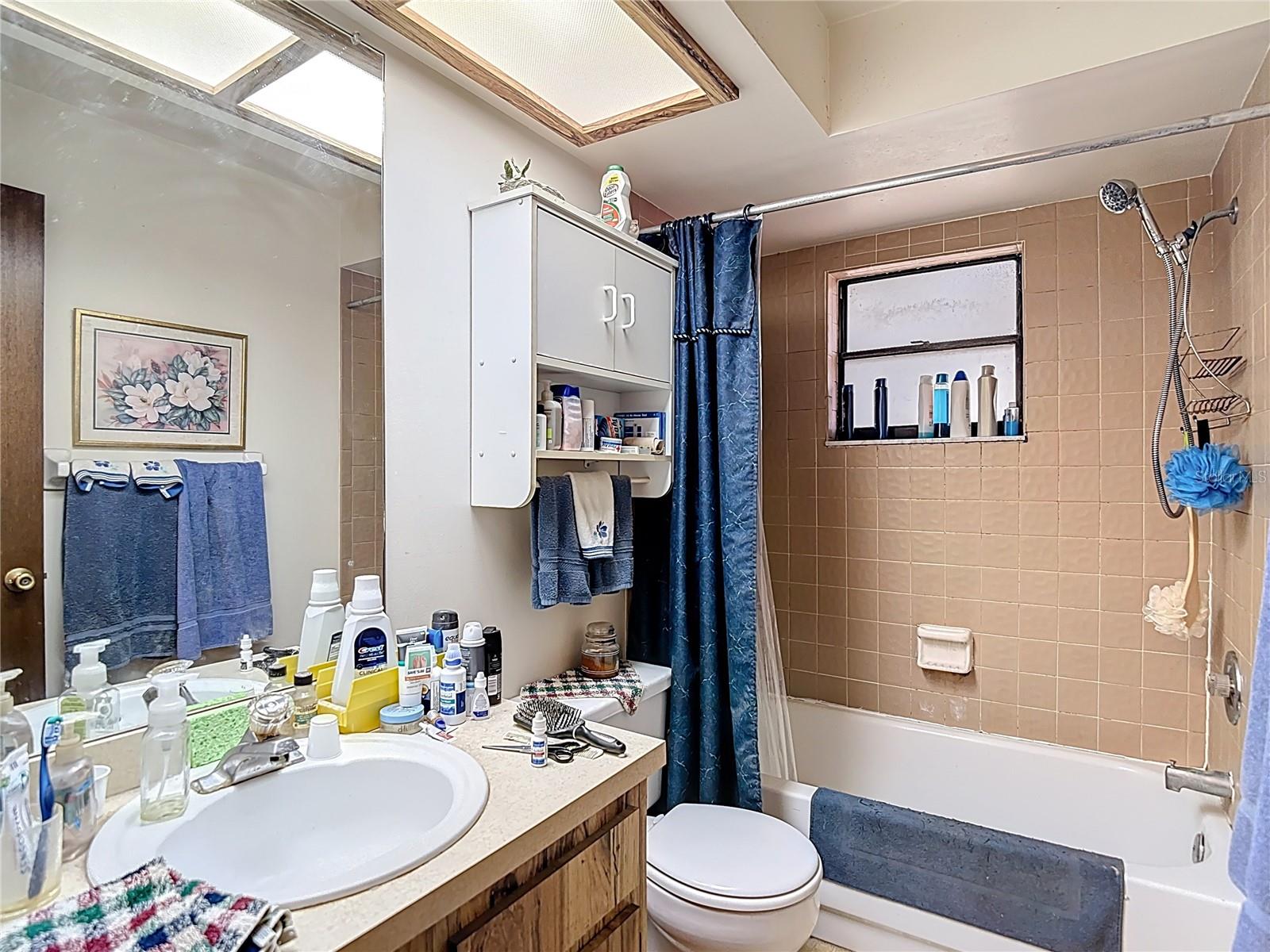 950 WAVERLY ST, OLDSMAR, FL, 34677