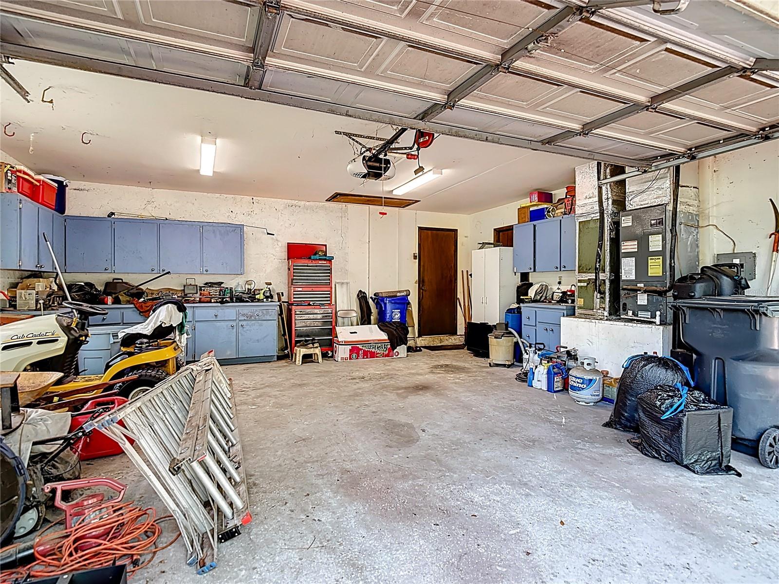 950 WAVERLY ST, OLDSMAR, FL, 34677