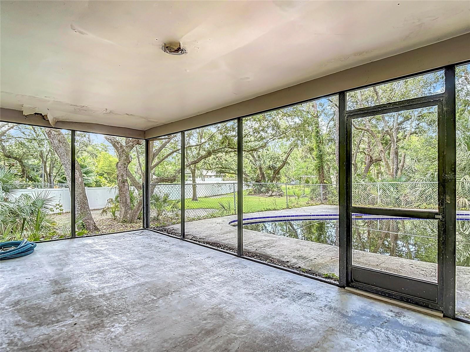 950 WAVERLY ST, OLDSMAR, FL, 34677