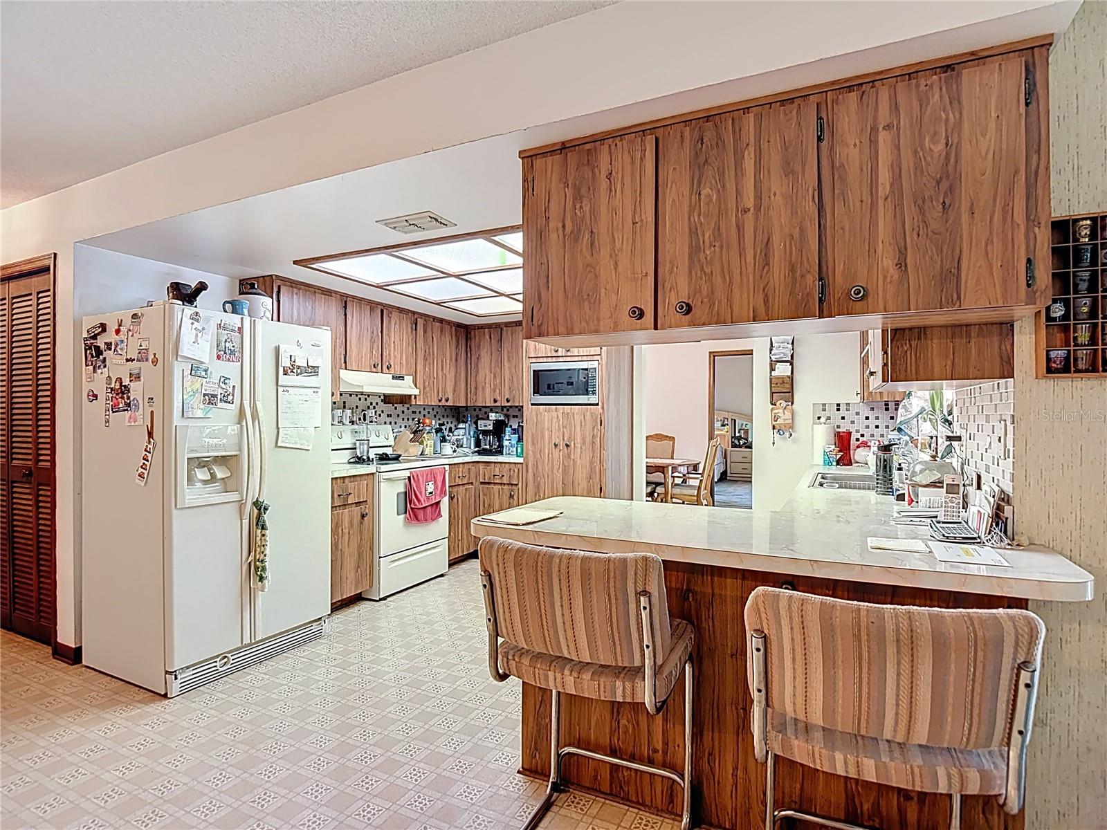 950 WAVERLY ST, OLDSMAR, FL, 34677