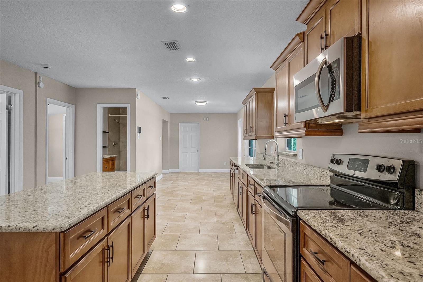 1005 MARABON AVE, ORLANDO, FL, 32806