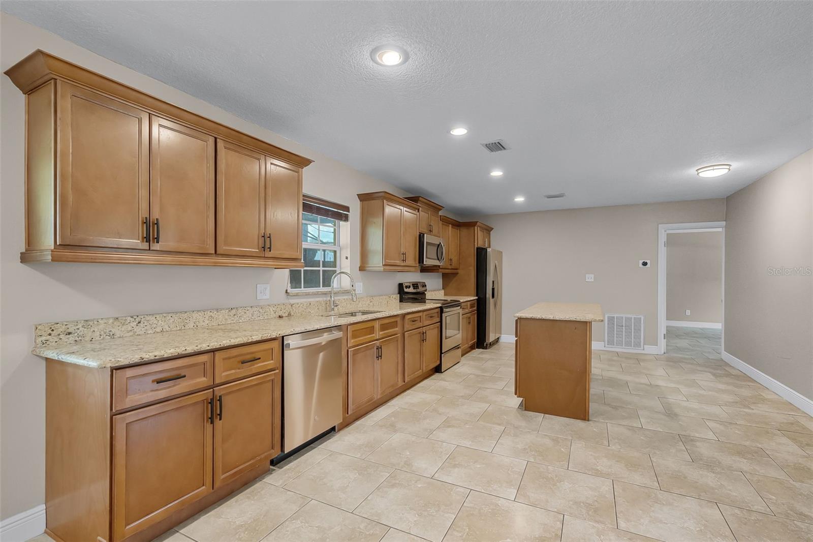 1005 MARABON AVE, ORLANDO, FL, 32806