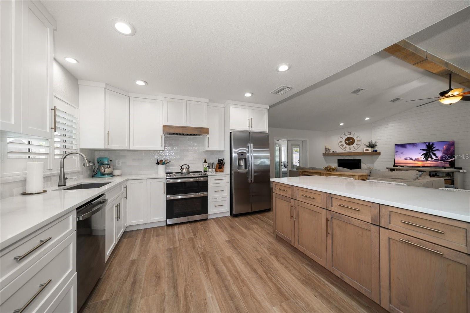 11763 SAREE CT, LARGO, FL, 33778