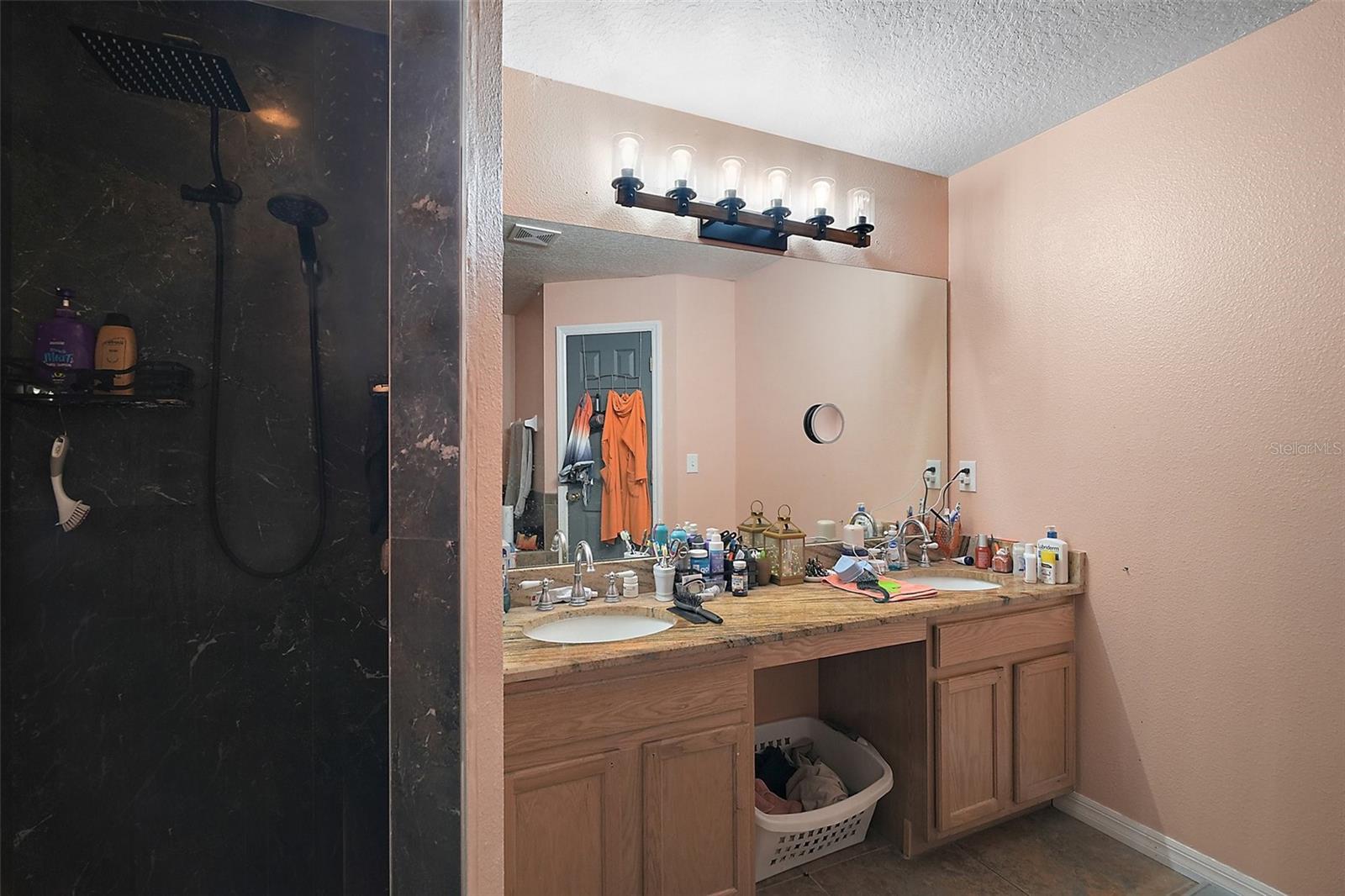 6001 PINE BLUFF LN, MASCOTTE, FL, 34753