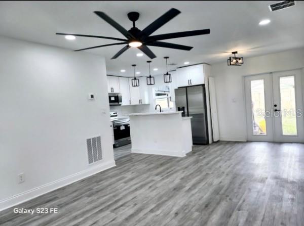 8524 FISH LAKE RD, TAMPA, FL, 33619