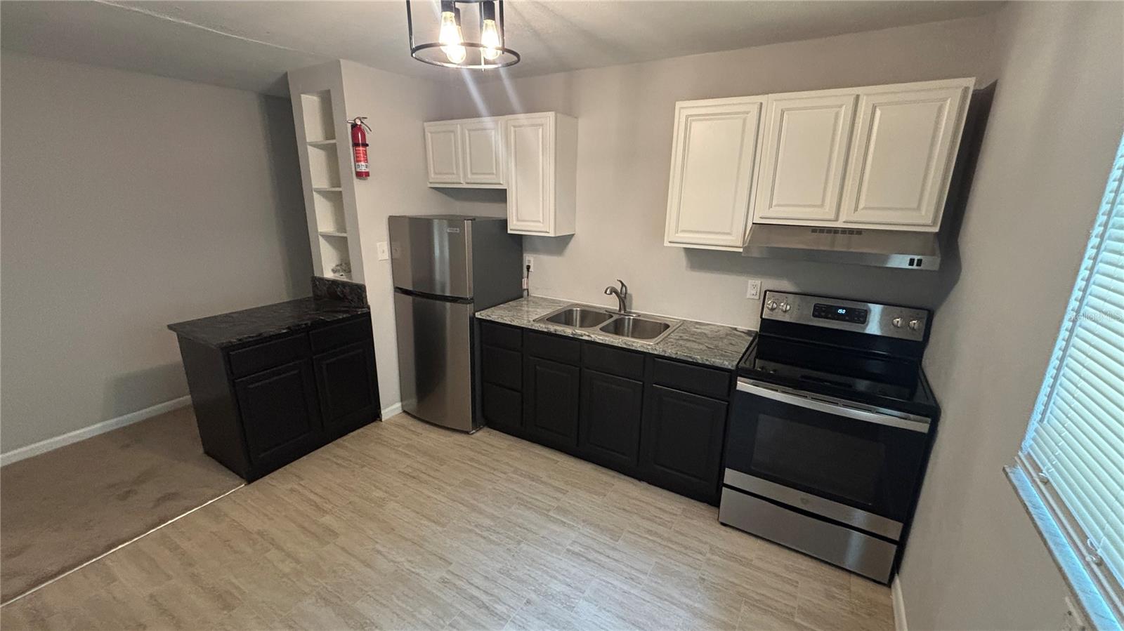 39205 PARK DR, ZEPHYRHILLS, FL, 33542