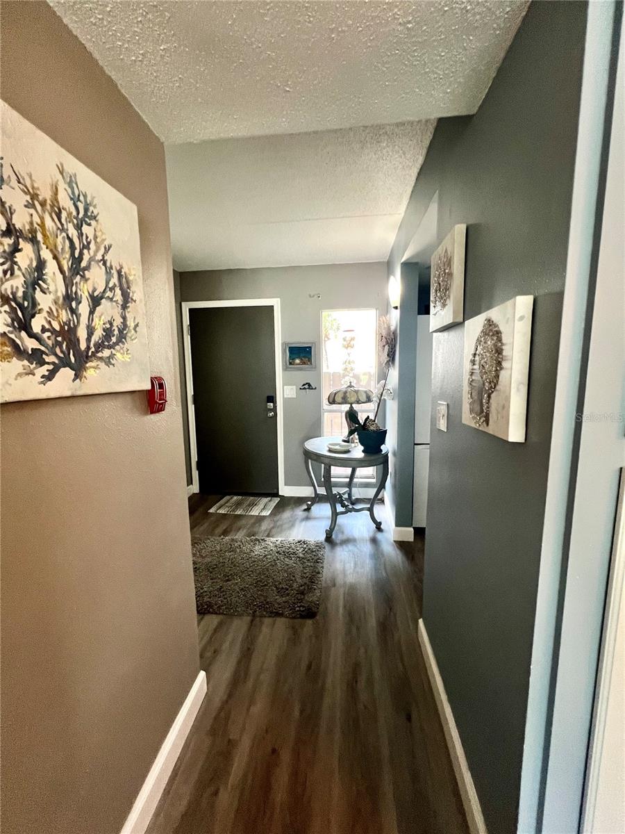 845 BENJAMIN FRANKLIN DR #102, SARASOTA, FL, 34236