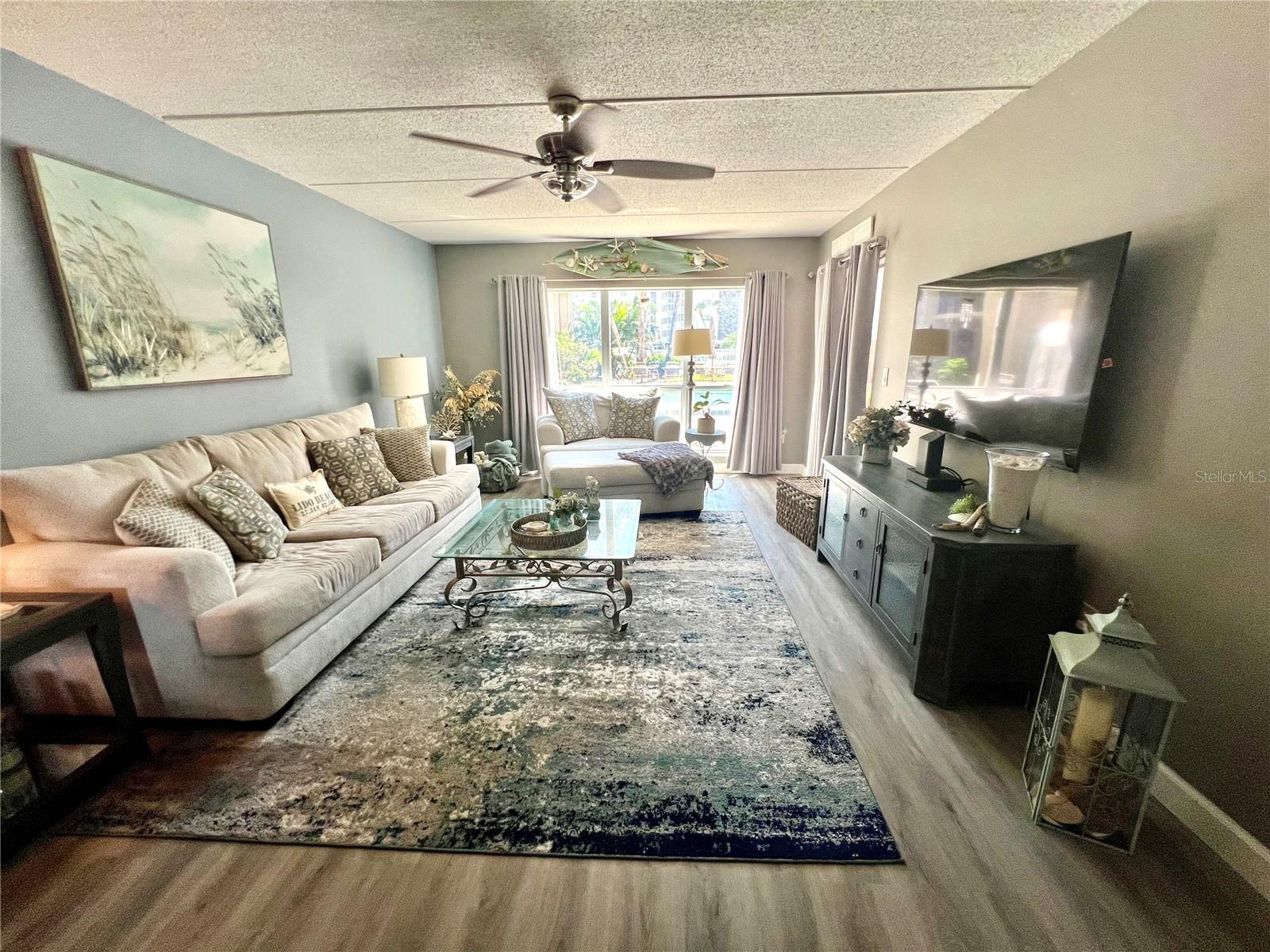 845 BENJAMIN FRANKLIN DR #102, SARASOTA, FL, 34236