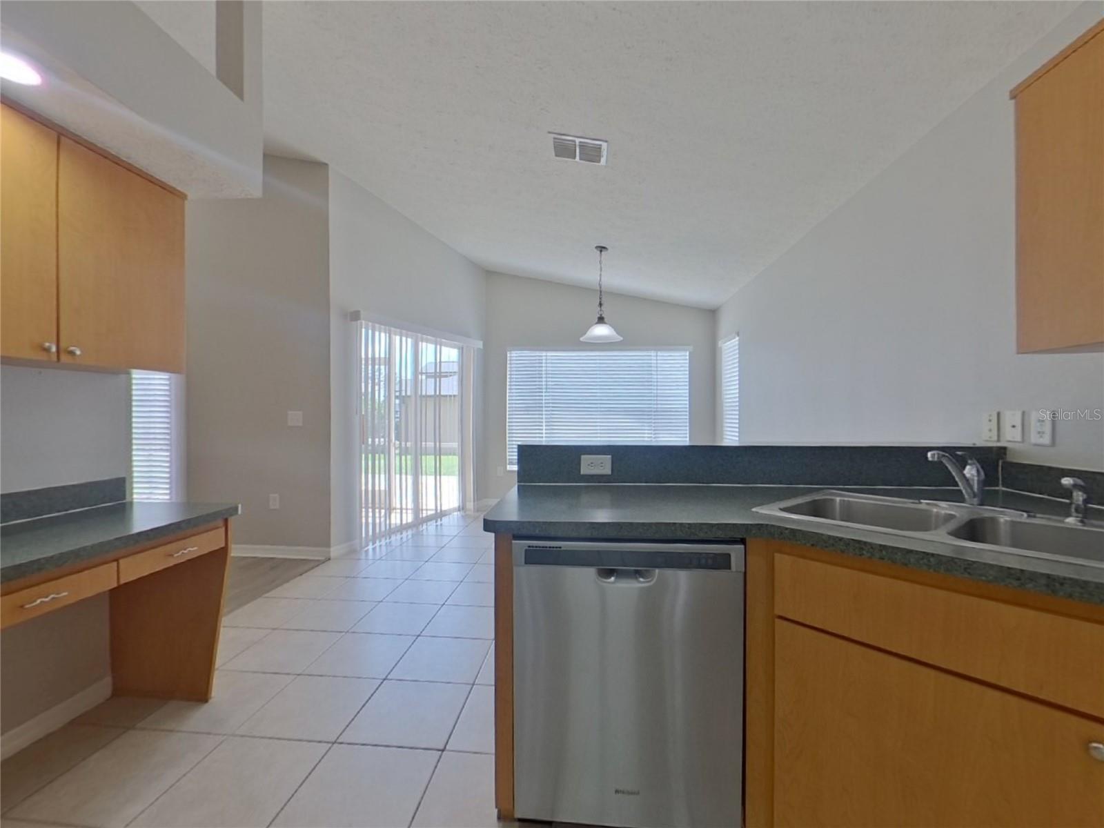 7956 FLORADORA DR, NEW PORT RICHEY, FL, 34654