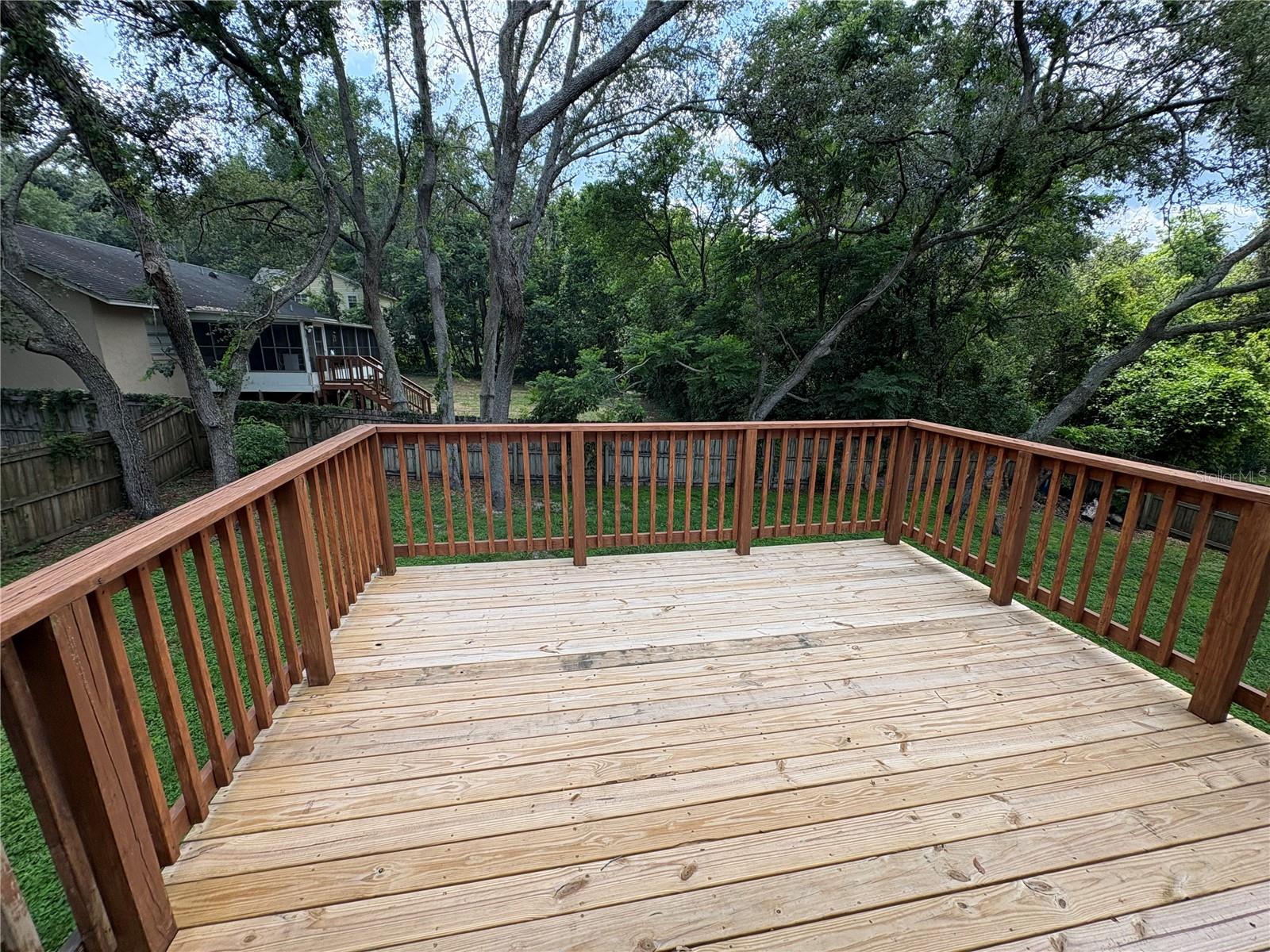 411 S COBBLE CT, MOUNT DORA, FL, 32757